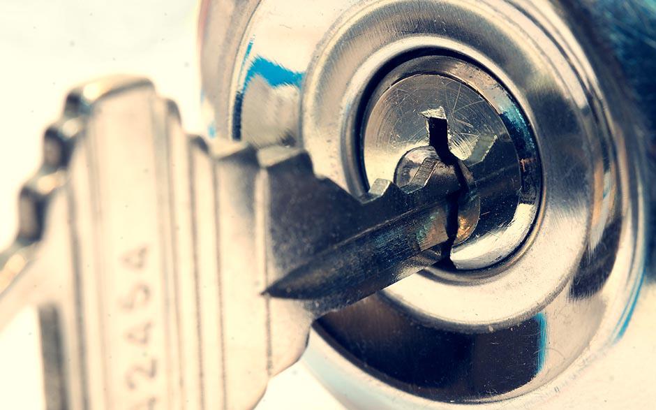 serrurier prix changement serrure Beynes