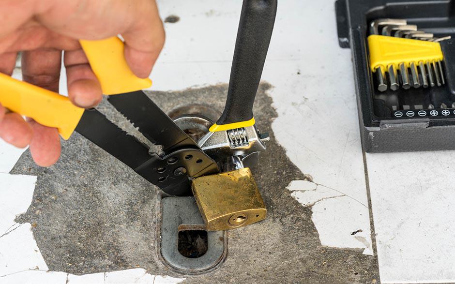serrurier prix changement serrure Beynes